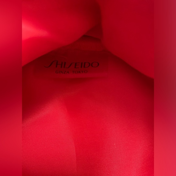 NWOT Shiseido Take Me To Ginza Round Medium Cosmetics Travel Pouch Red & White - Picture 11 of 11
